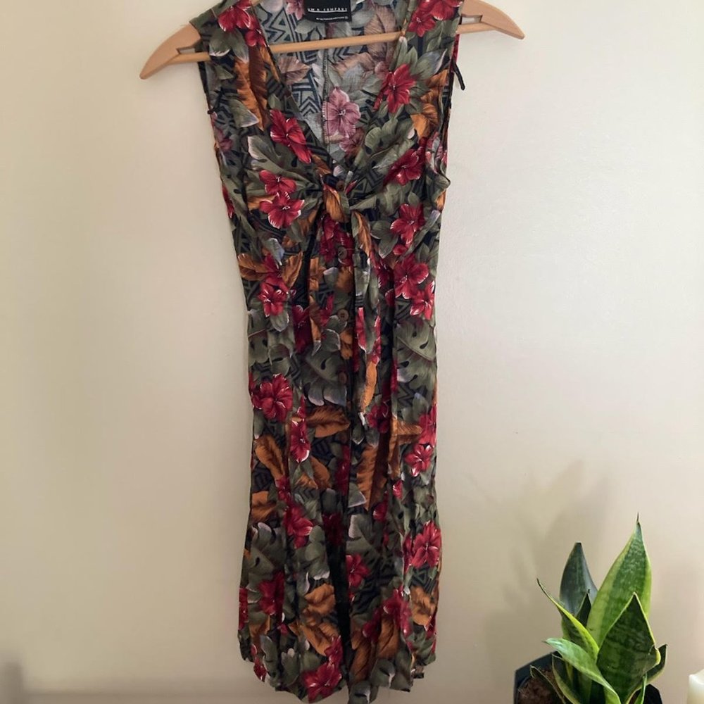 UM & Company Size 7/8 Vintage Tropical Print Dress